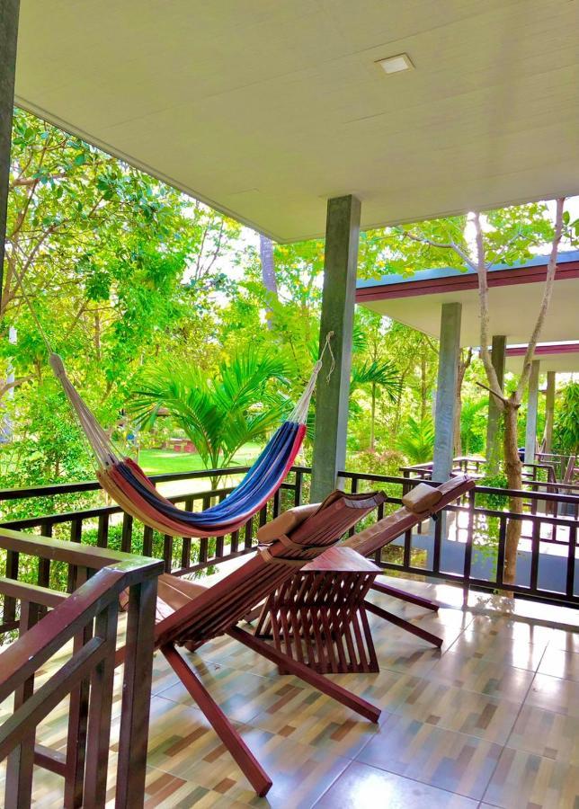 Pana Long Beach Resort - Sha Plus Ko Lanta Exterior foto