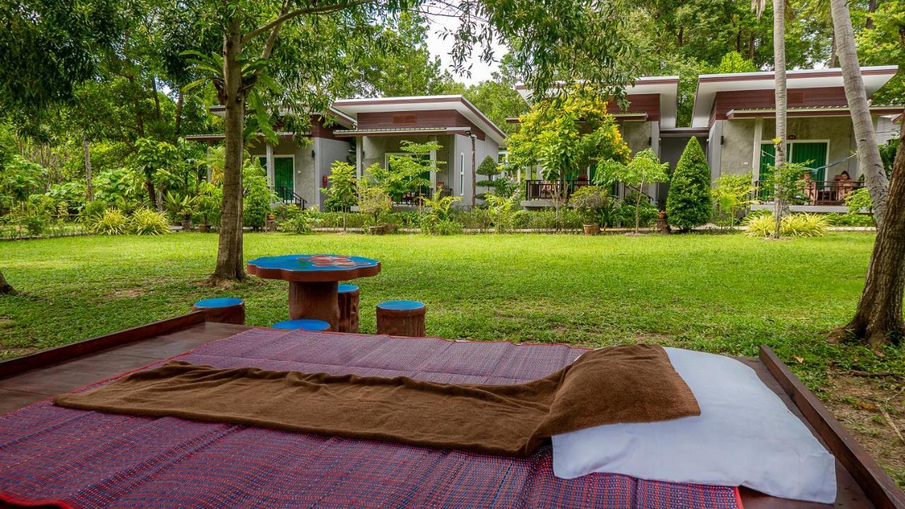 Pana Long Beach Resort - Sha Plus Ko Lanta Exterior foto